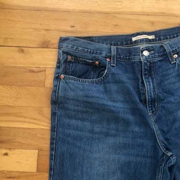 SALE Levi’s Low Pro Straight leg distressed Jean denim  Size 33 mid rise - Picture 3 of 10